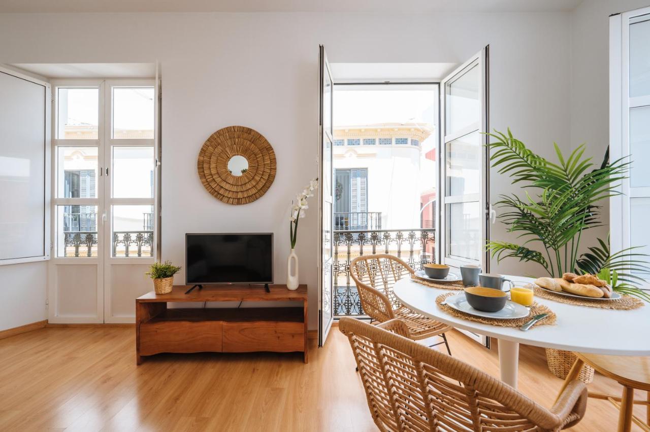 Hostly Rivero 2A Center Loft-Fibre-Communal Terrace-Parking Optional-Cless 세비야 외부 사진