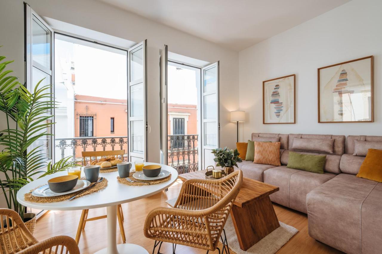 Hostly Rivero 2A Center Loft-Fibre-Communal Terrace-Parking Optional-Cless 세비야 외부 사진