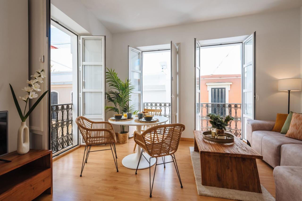Hostly Rivero 2A Center Loft-Fibre-Communal Terrace-Parking Optional-Cless 세비야 외부 사진