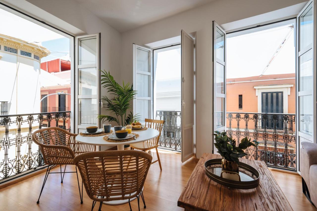 Hostly Rivero 2A Center Loft-Fibre-Communal Terrace-Parking Optional-Cless 세비야 외부 사진