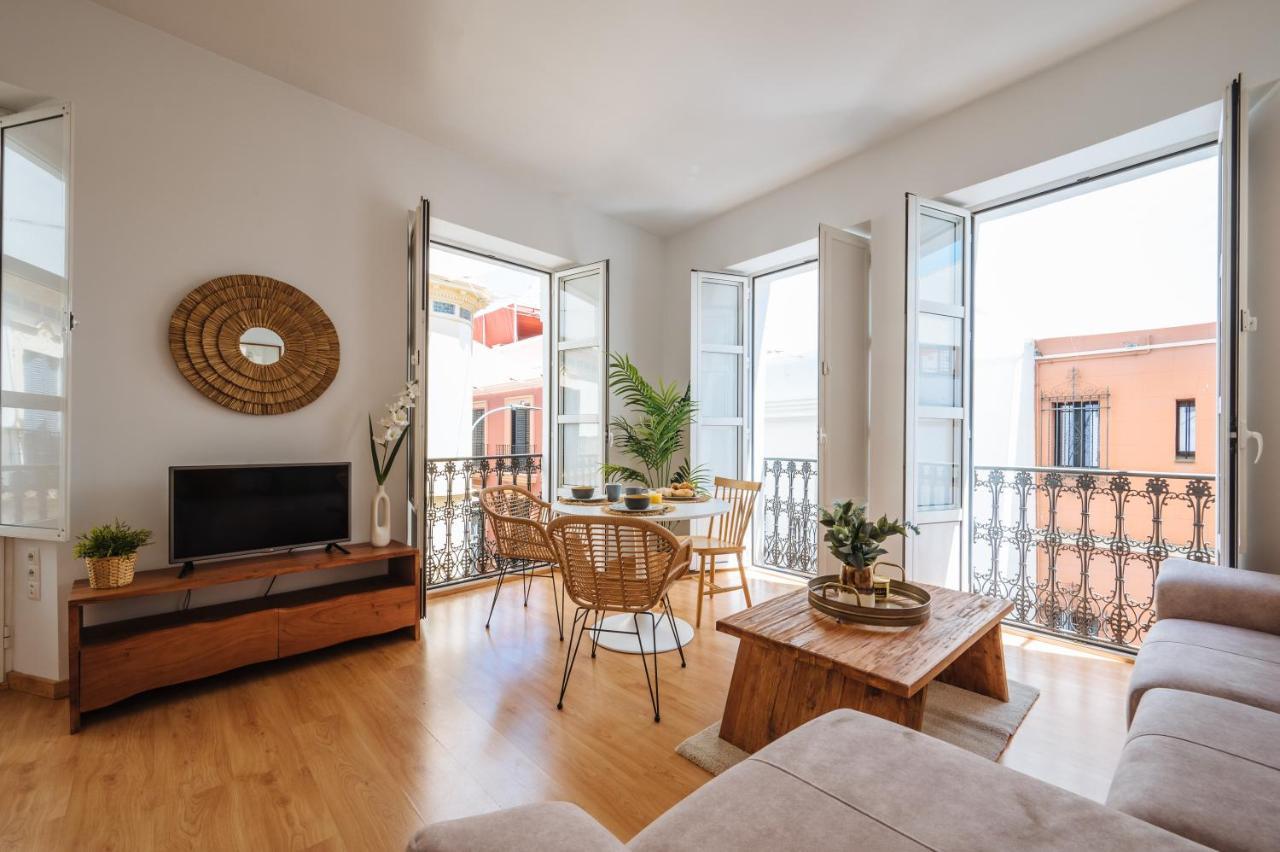 Hostly Rivero 2A Center Loft-Fibre-Communal Terrace-Parking Optional-Cless 세비야 외부 사진