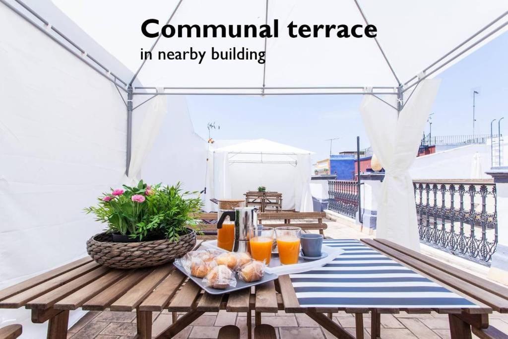 Hostly Rivero 2A Center Loft-Fibre-Communal Terrace-Parking Optional-Cless 세비야 외부 사진